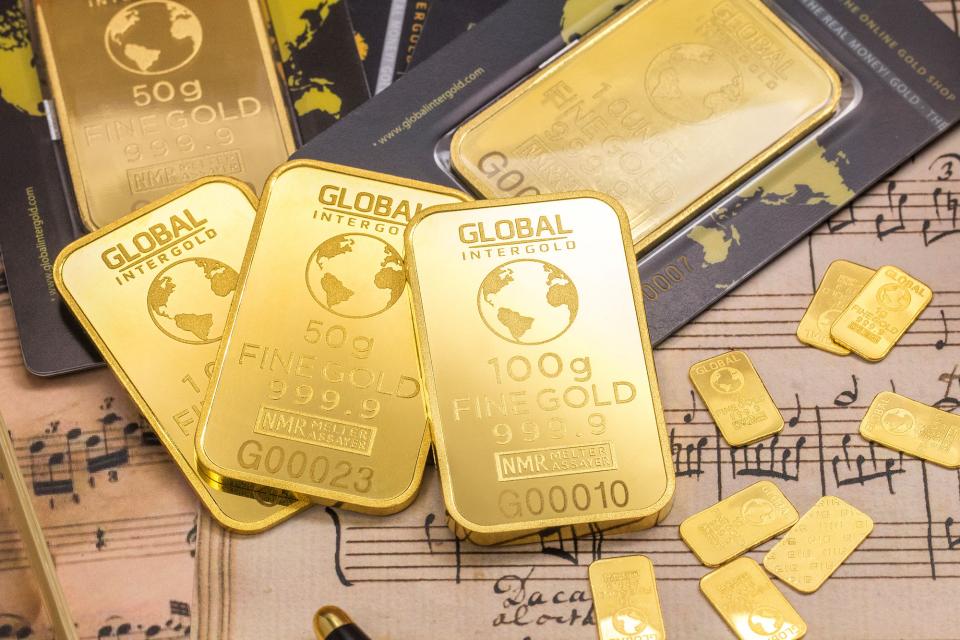 Understanding the Value of Gold Dore Bars vs. Gold Nugget